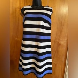 Ab studio dress shift style. Sz6 with shoulder  zippers black, white and blue